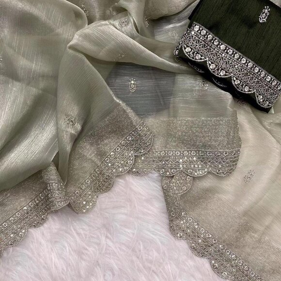 SOFT ZIMMY CHOO SILK FABRIC -- Sarees - Picture 11 of 16